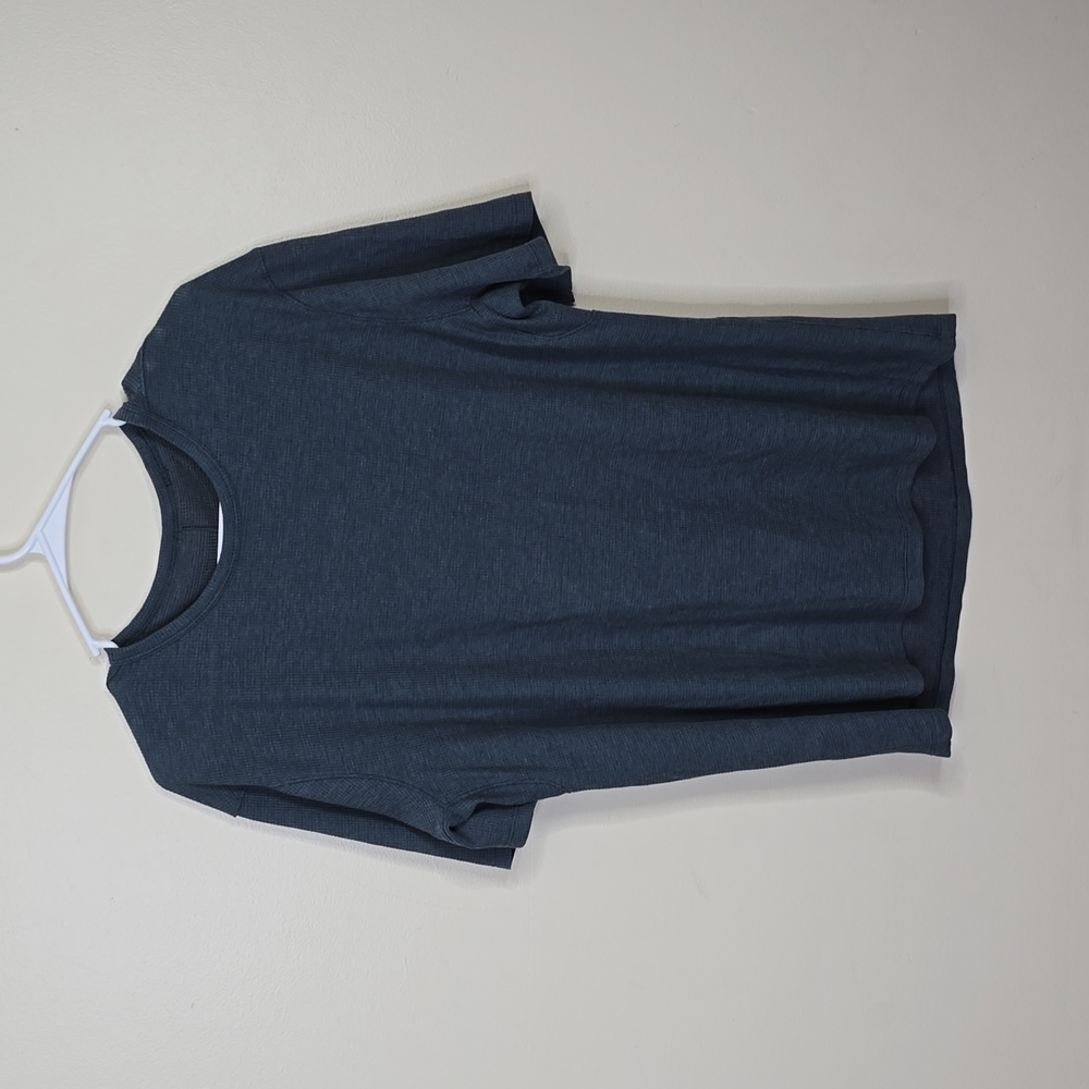 Men's Lululemon Blue Crew Neck Shirt M